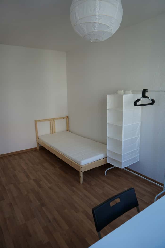 Listing photo thumbnail