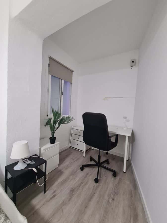 Habitación en piso de 4 habitaciones