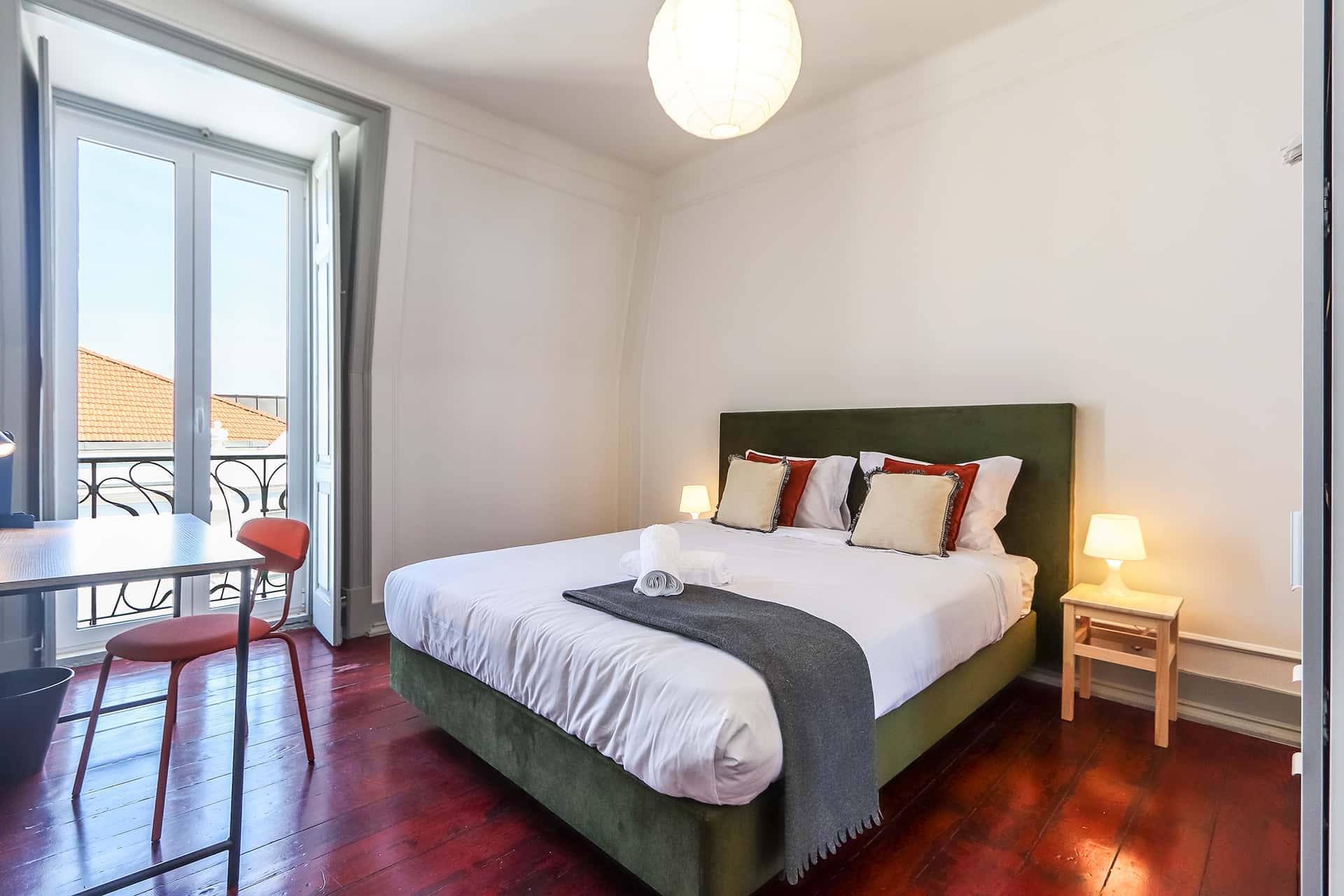 Cosy double bedroom with balcony in Campo de Ourique - Room 3