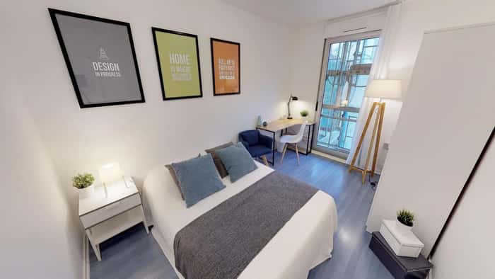 Listing photo thumbnail