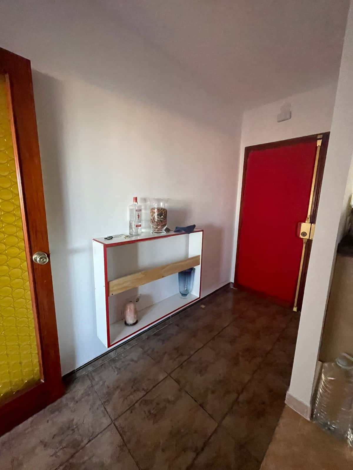 Room in Calle Juan B Melo, Las Palmas de Gran Canaria for 90 m² with 5 bedrooms