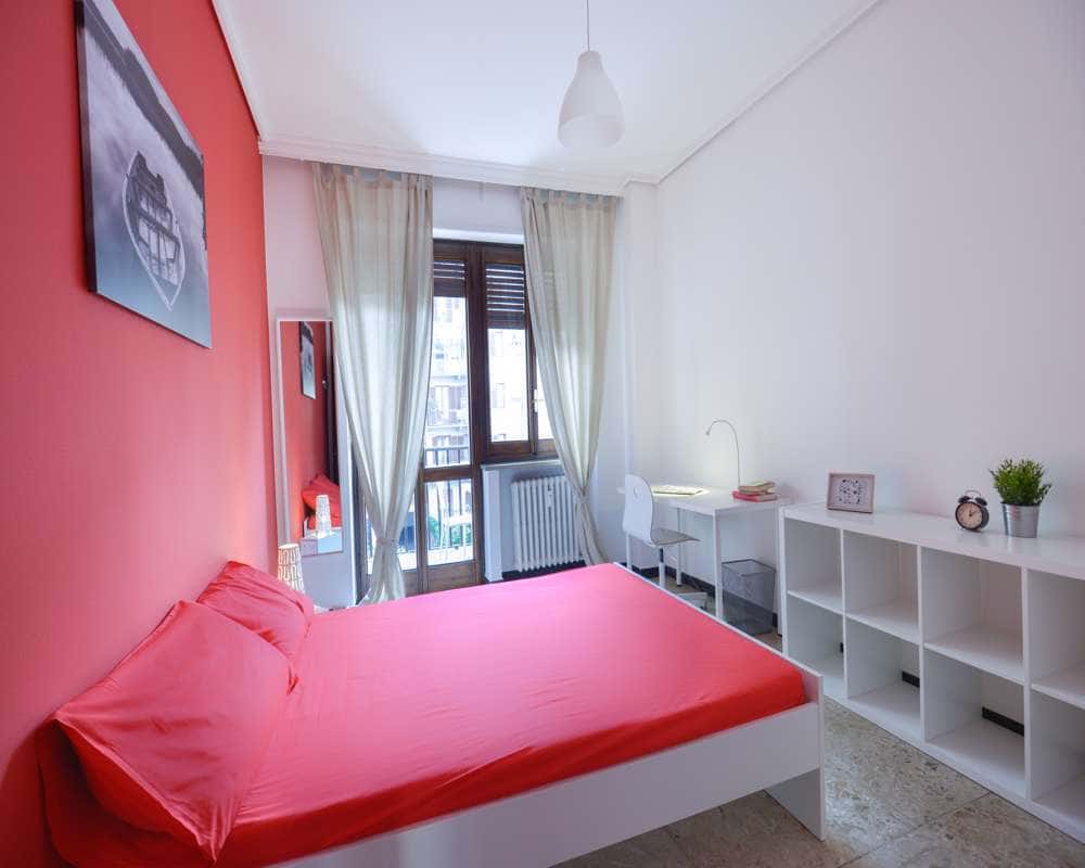 Stanza in Via Giacomo Bove