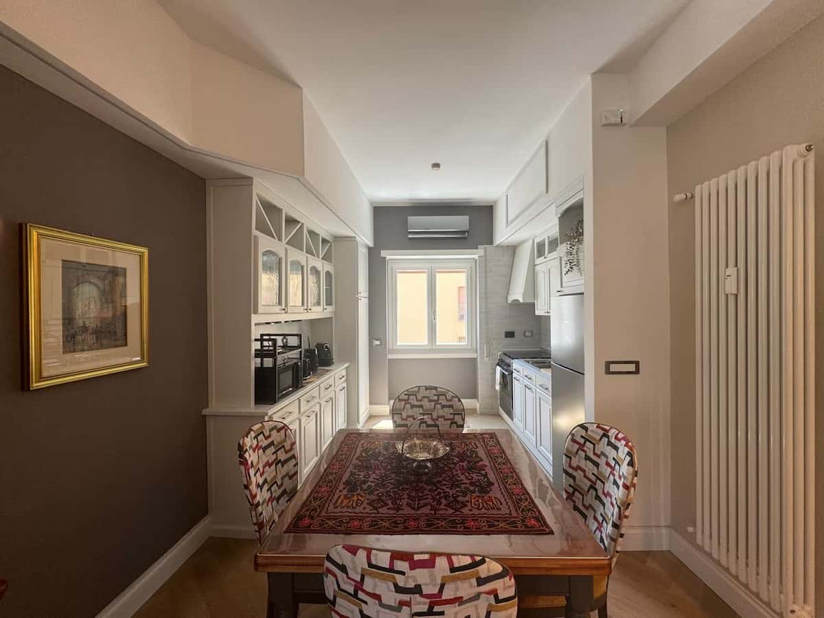 Apartment Rome, 2 beds — photo 12