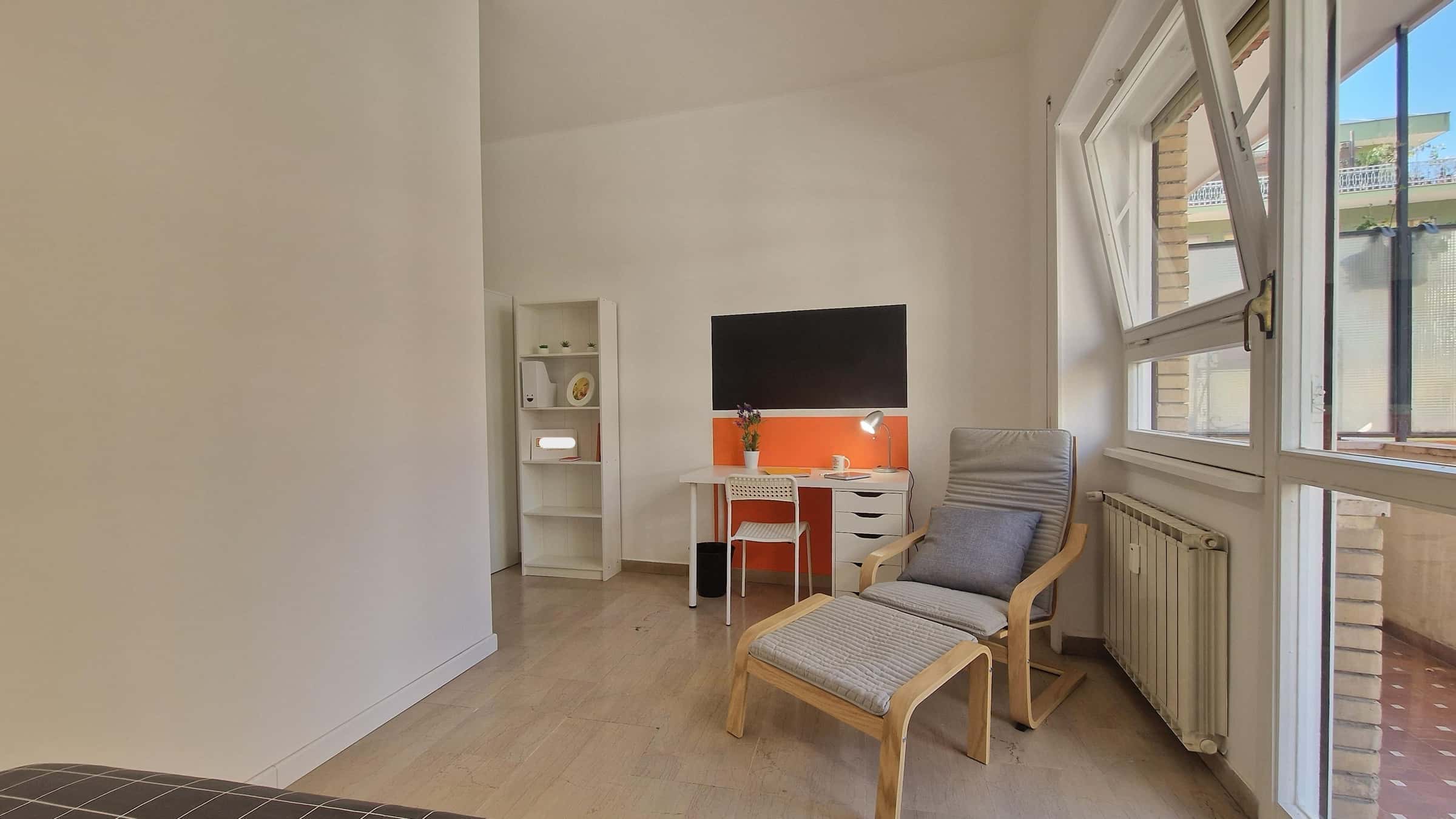 Lungotevere di Pietra Papa, 61  - Stanza 85