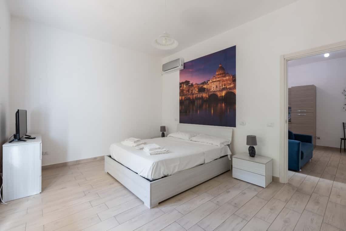 Apartment Rome, 1 bed — photo 16