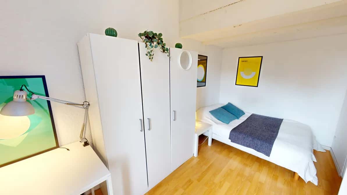 Habitación en Rue de Barcelone, Montpellier para 104 m² con 5 dormitorios