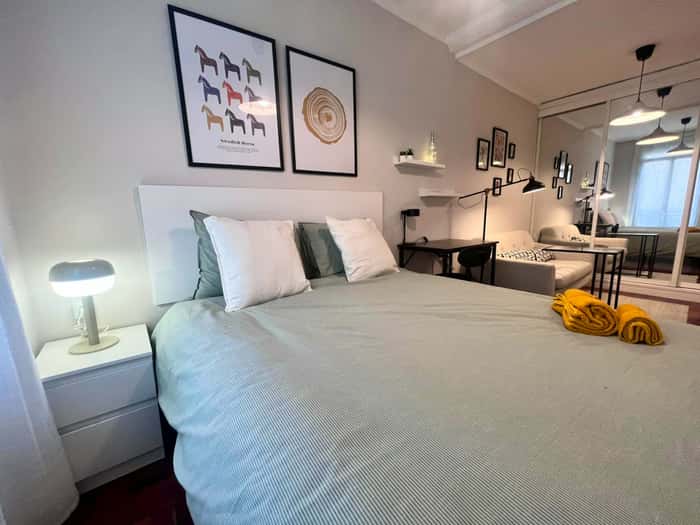 Listing photo thumbnail