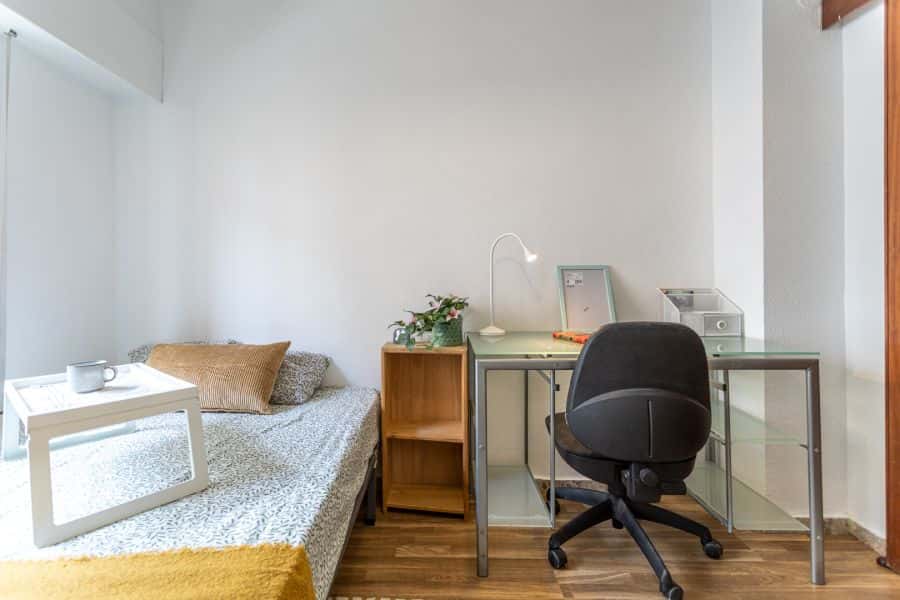 Habitación en piso de 4 habitaciones