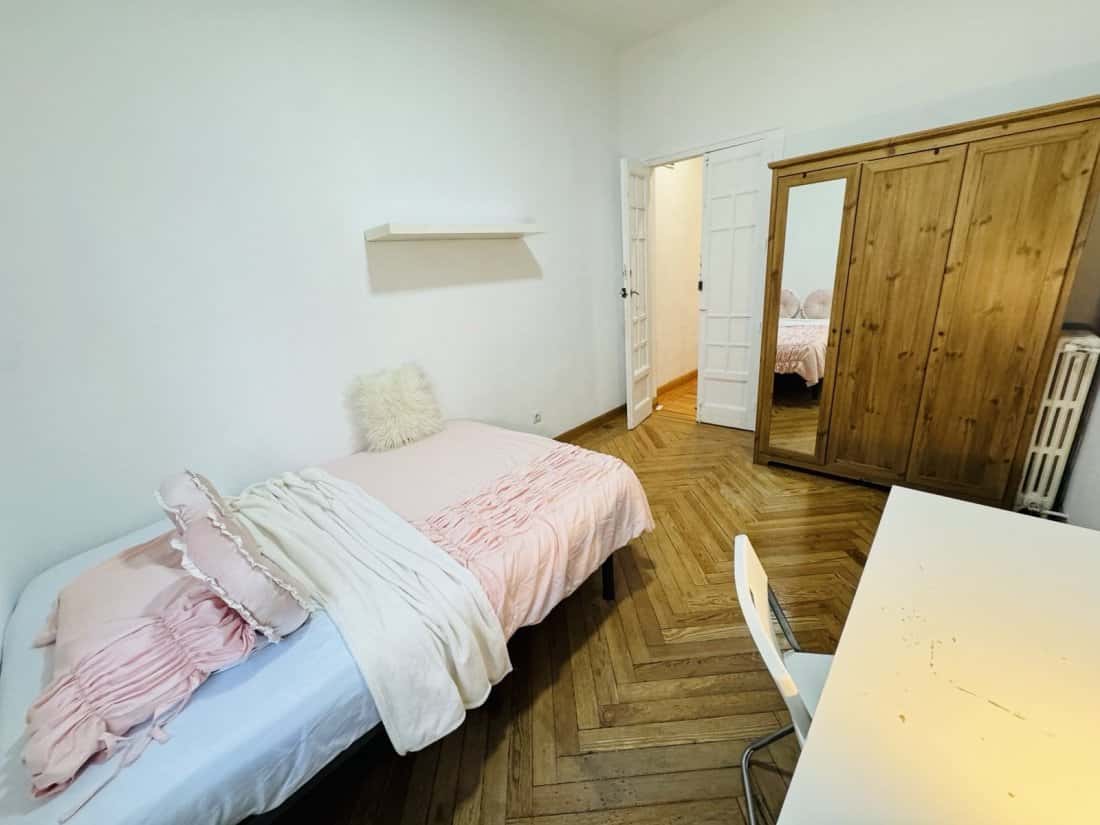 Habitación FRZB3
