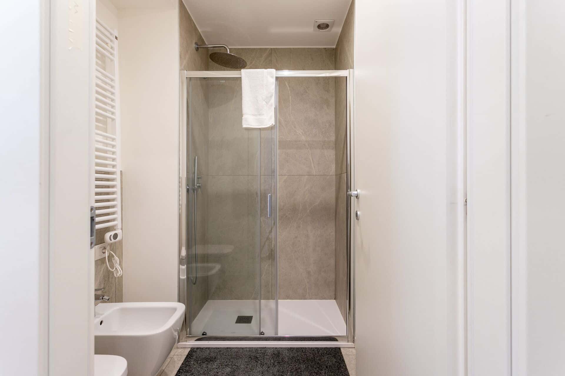 Apartment Milan, 1 bed — photo 9