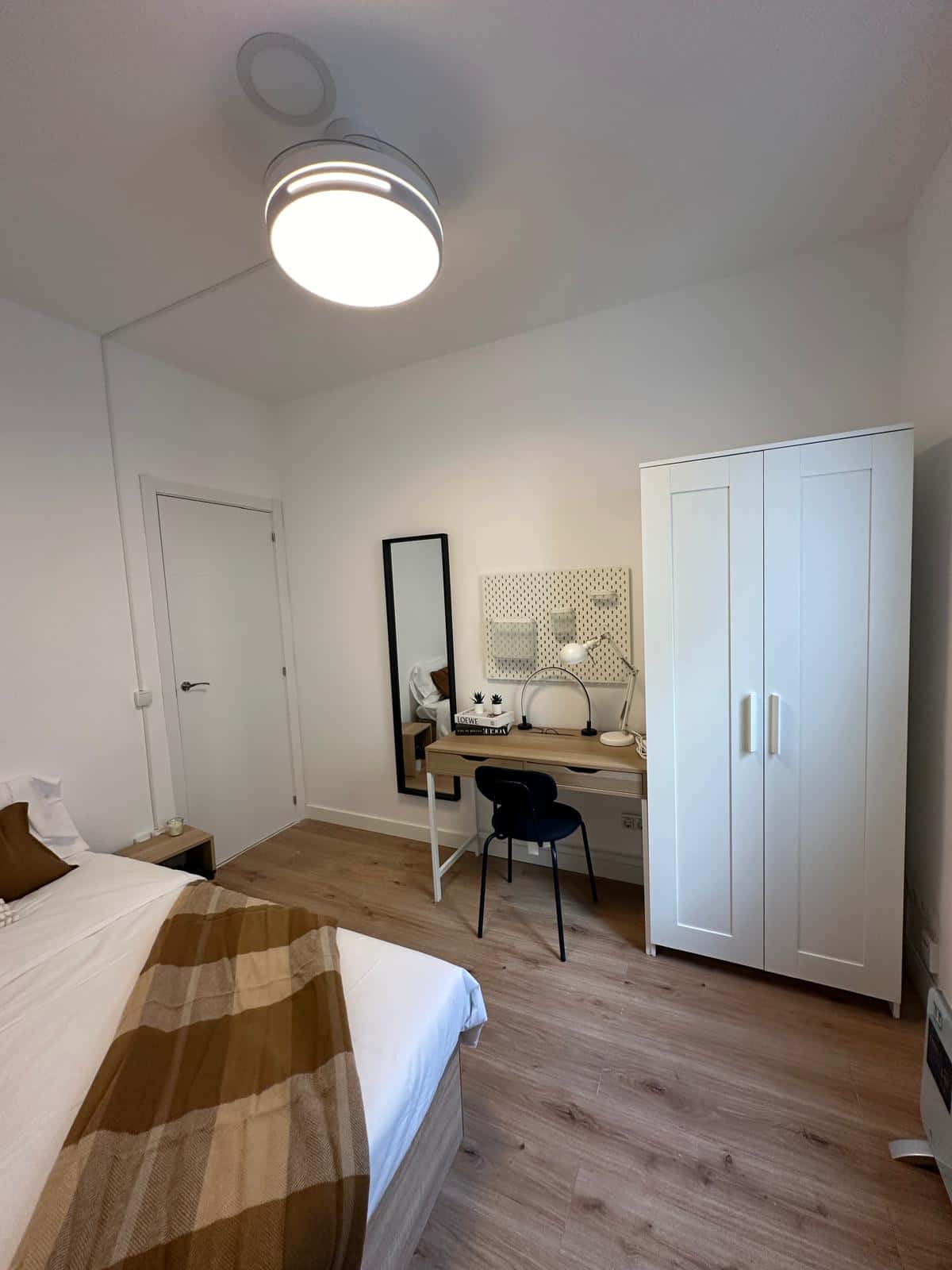 Room SE154-4-R2