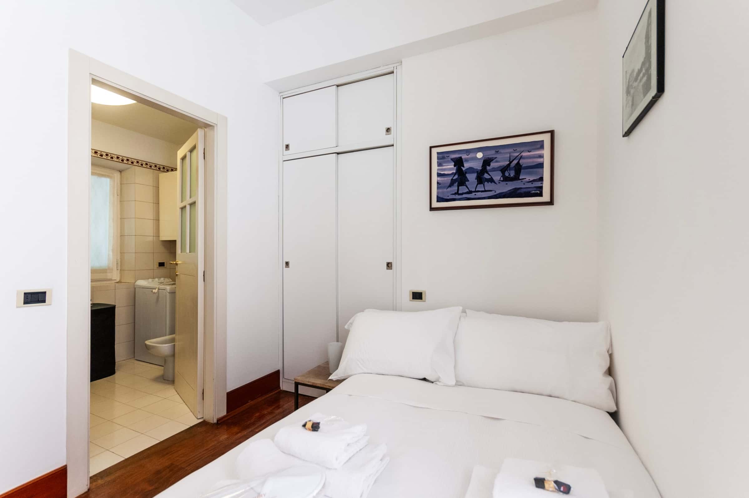Apartment Milan, 4 beds — photo 54