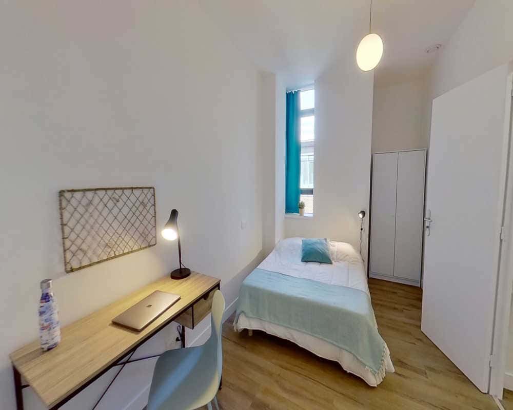 Chambre dans le Avenue Sainte-Anne