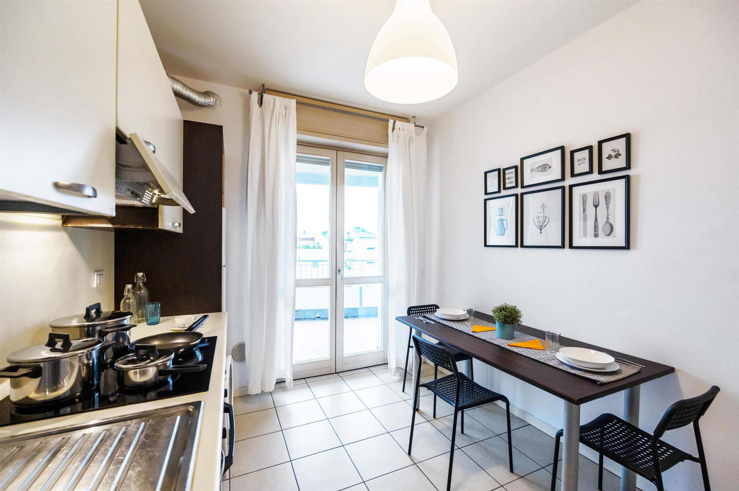 VIA BERIZZI 41 - Stanza 184