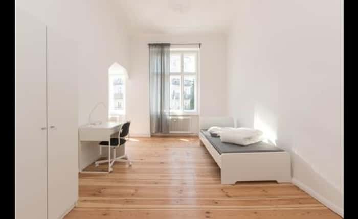 Listing photo thumbnail