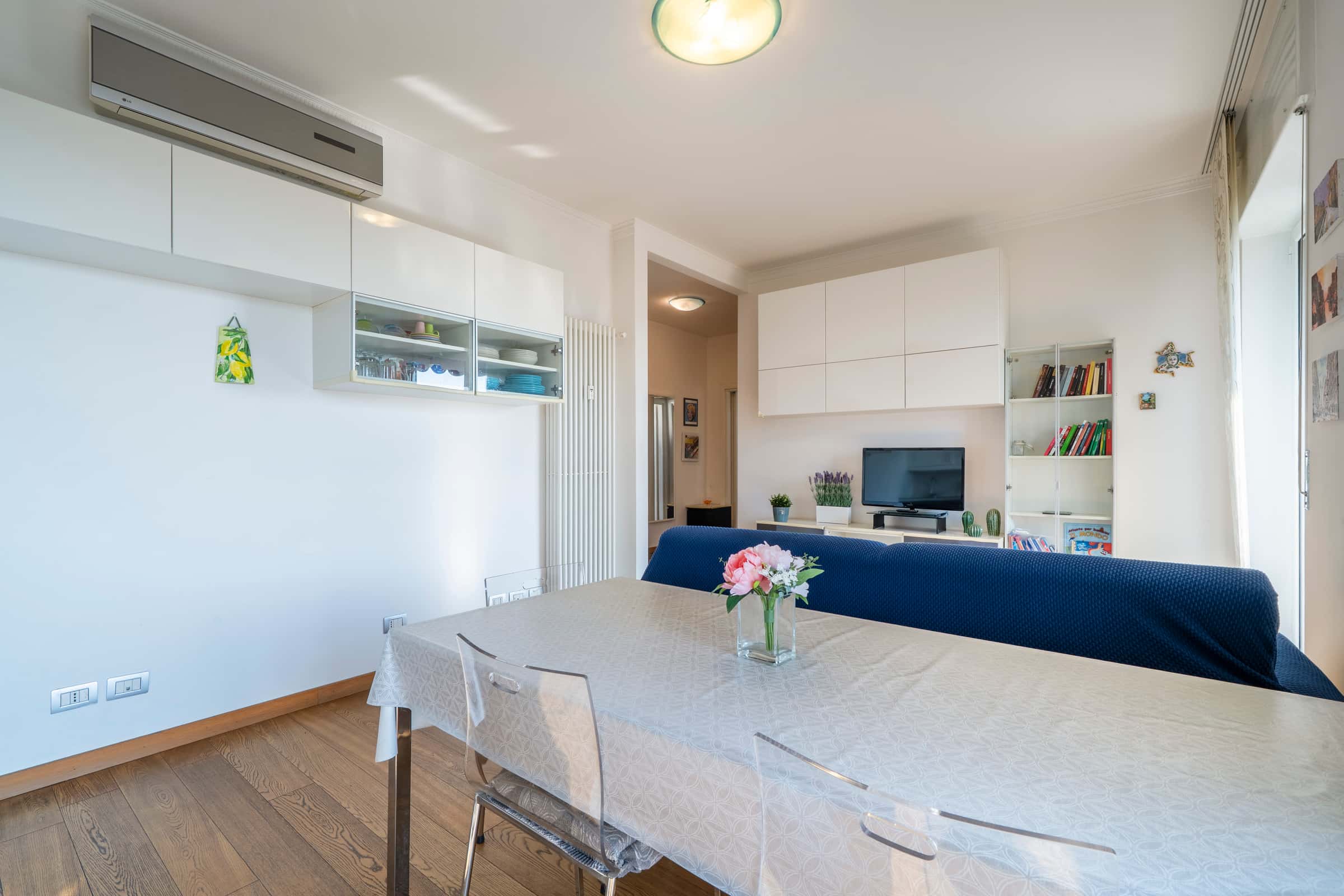Apartment Milan, 2 beds — photo 16