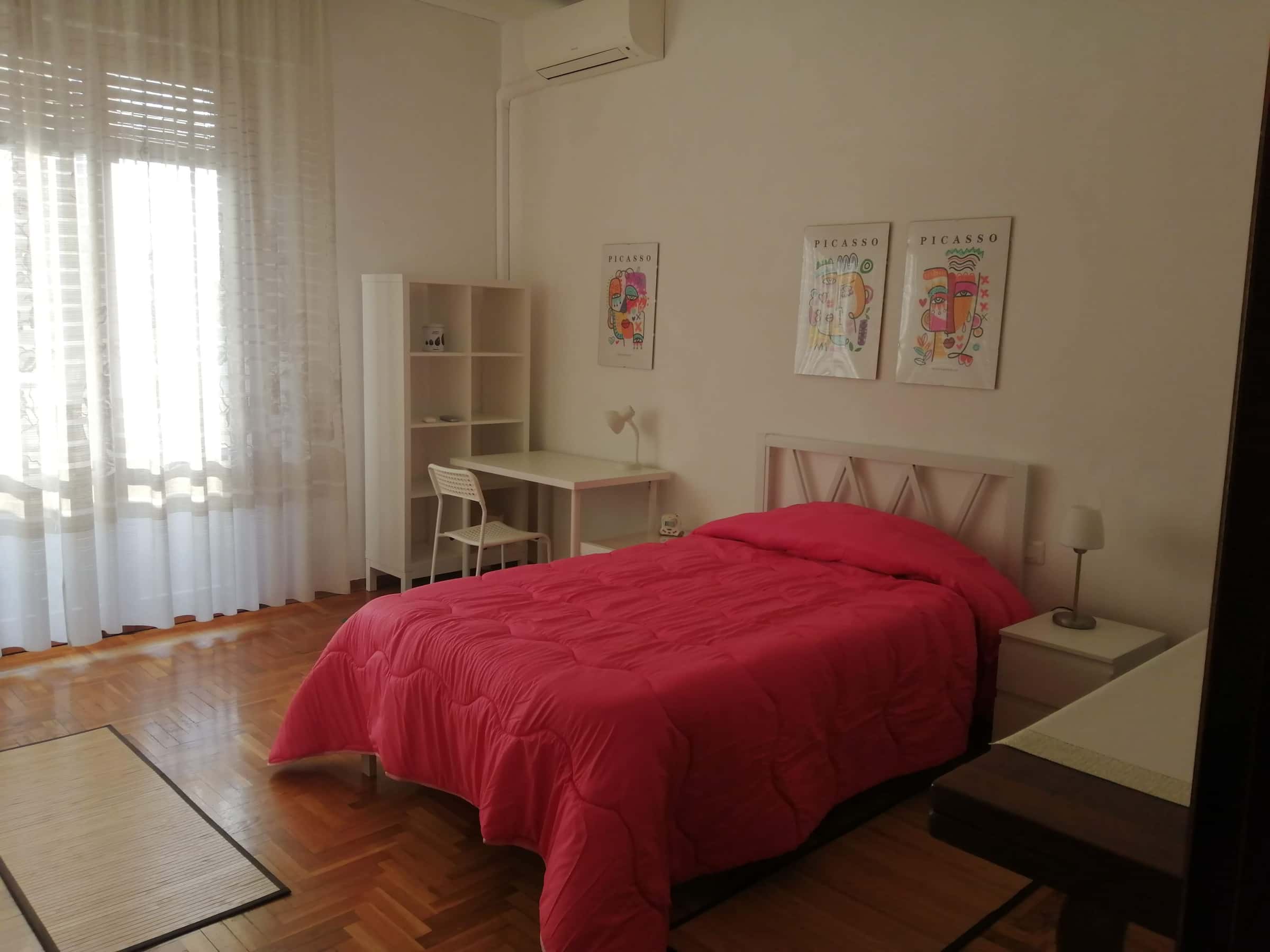 Stanza in Via Umberto Boccioni, Firenze di 125 m² con 4 camere
