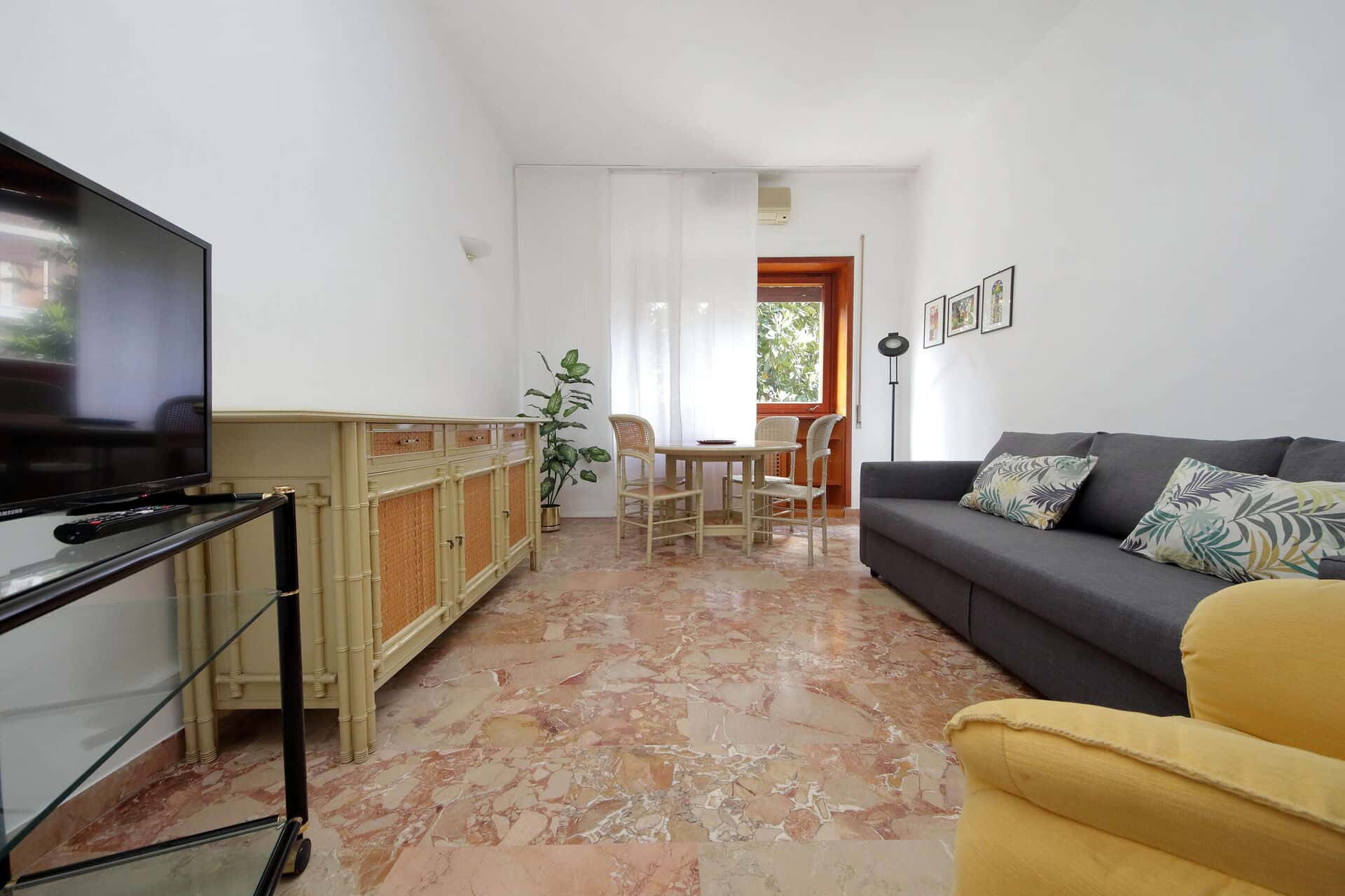 Apartment Rome, 1 bed — photo 20