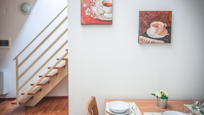 Listing photo thumbnail