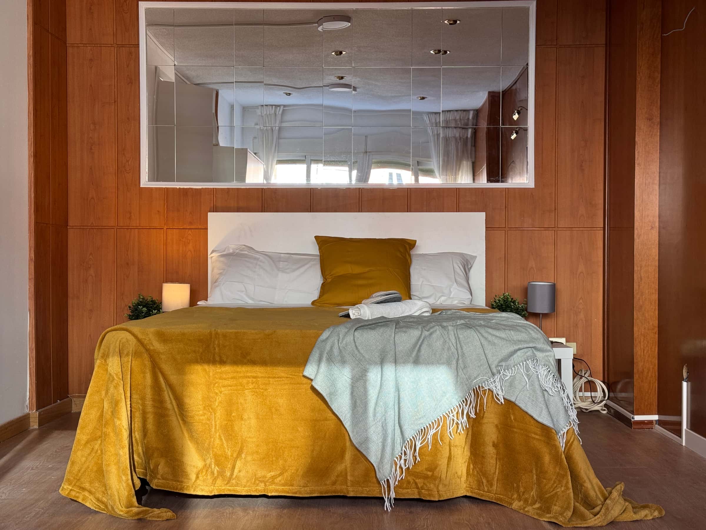 Chambre dans Calle de los Andaluces, Madrid pour 80 m² avec 4 chambres