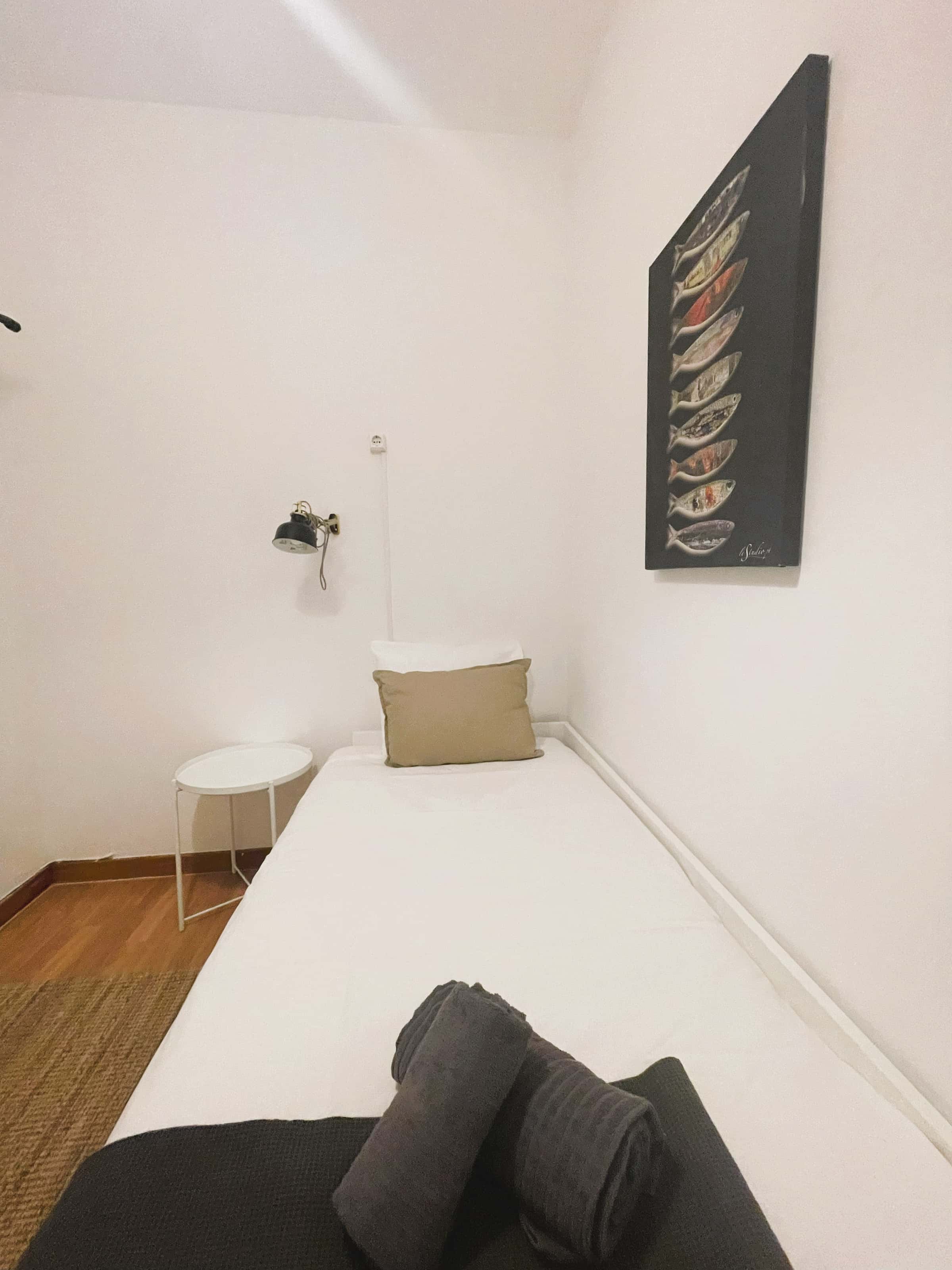 Confortable single bedroom in Saldanha - Room 3