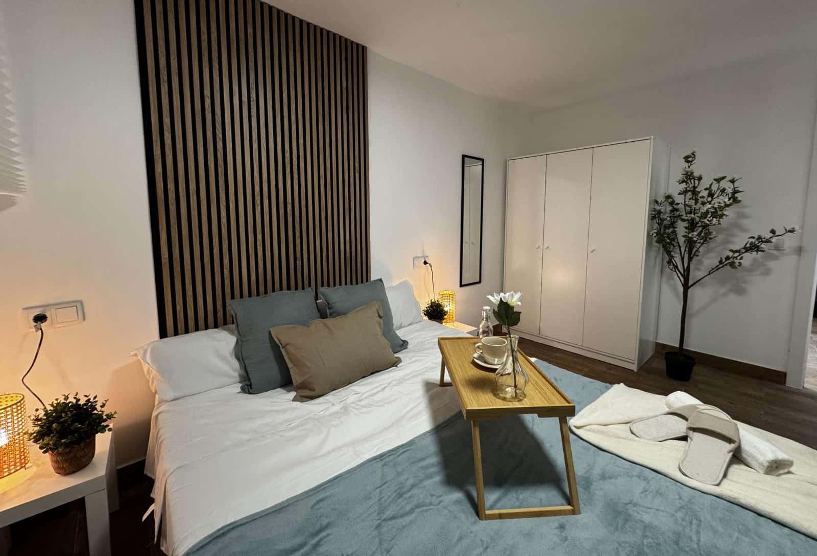 Double bed in Rooms for rent in amazing apartment located in Madrid