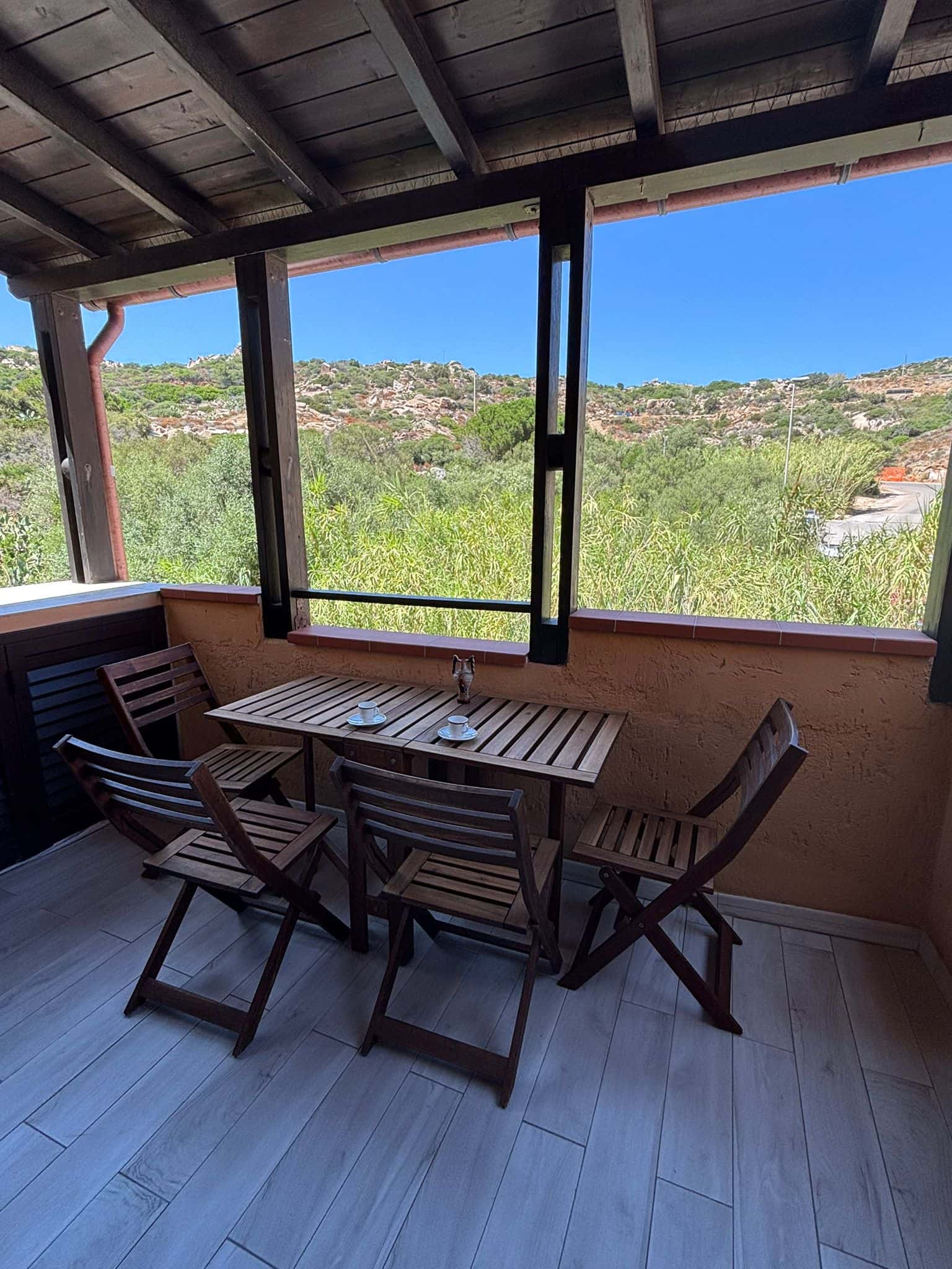 Apartamento en Via Barrettini, La Maddalena para 43 m²