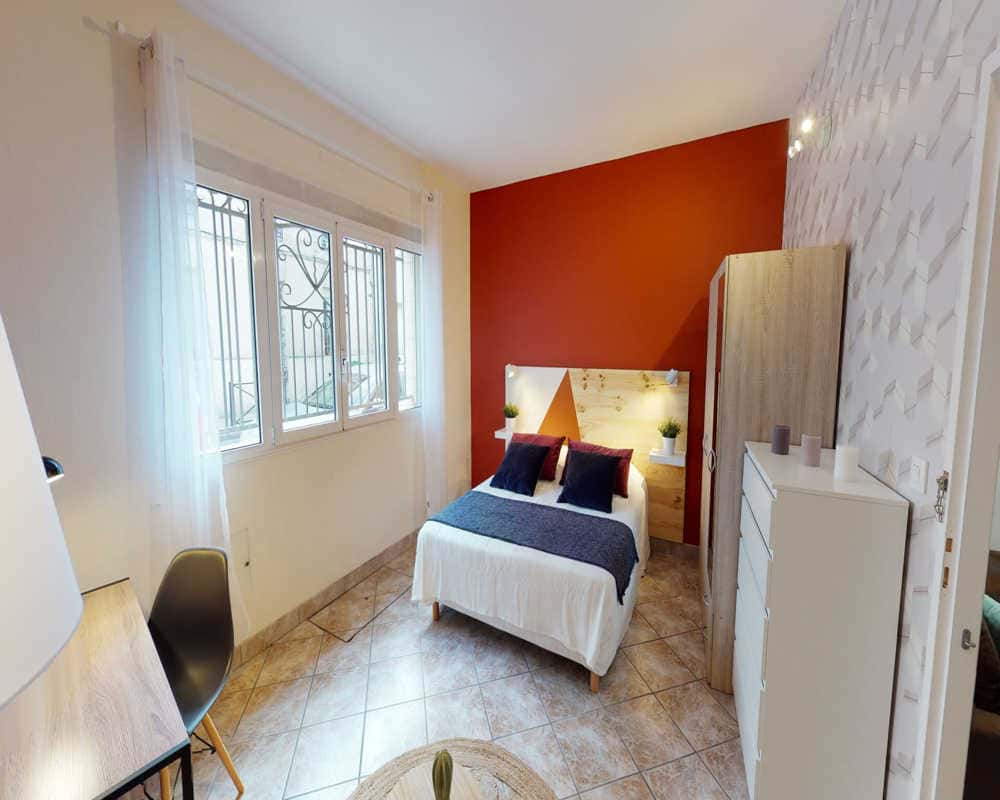 Chambre dans le rue Lafontaine