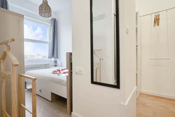 Listing photo thumbnail