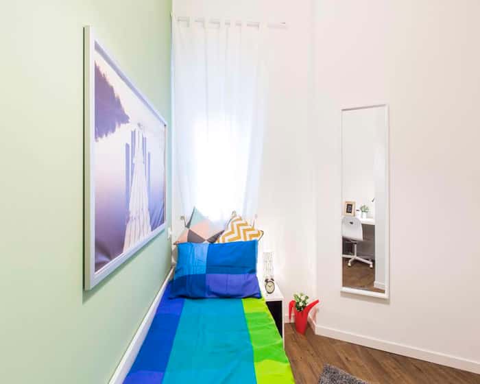 Listing photo thumbnail