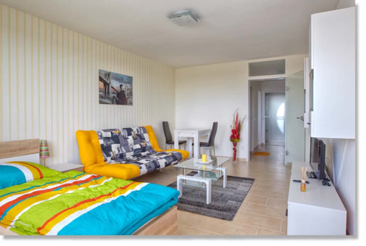 Helles Apartment Nr.5 im Herzen von Leverkusen
