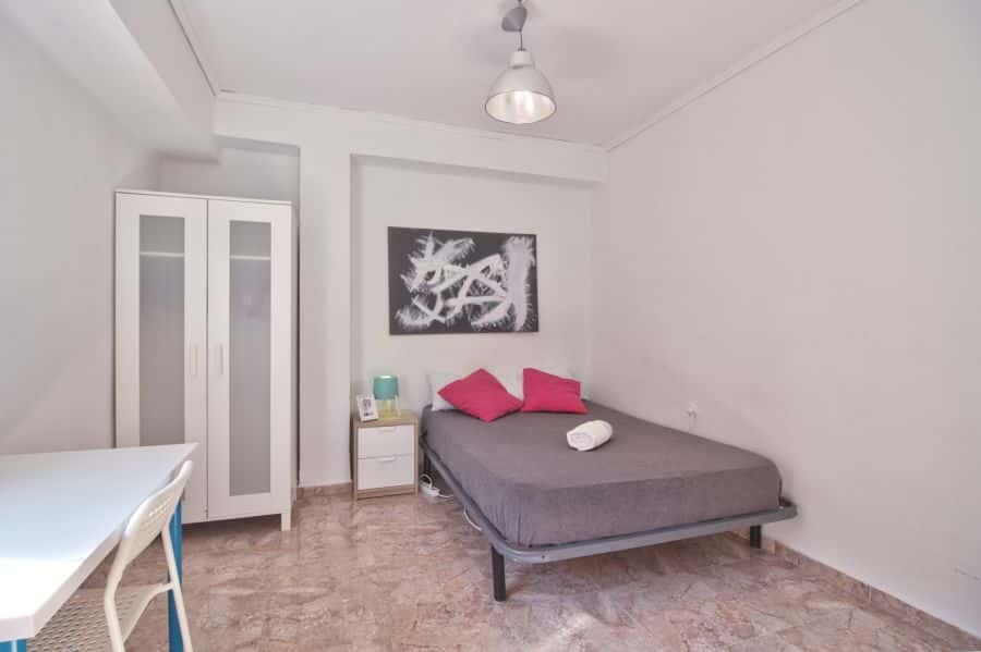 Habitación en piso de 3 habitaciones en Benimaclet
