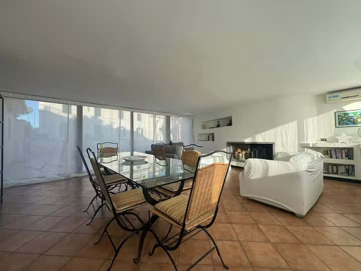 026 - Fienili - A Terrace Above Ancient Rome