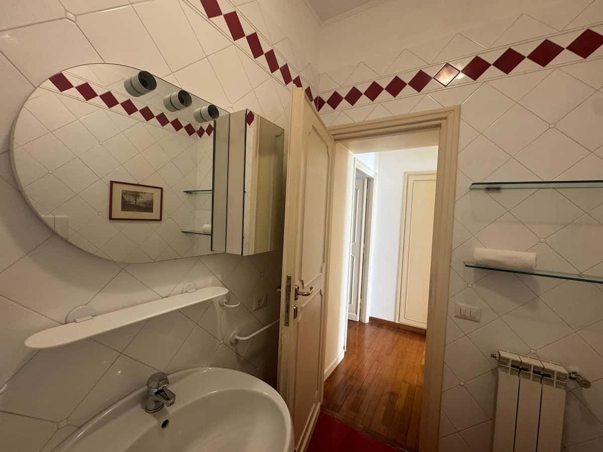 Apartment Rome, 2 beds — photo 12