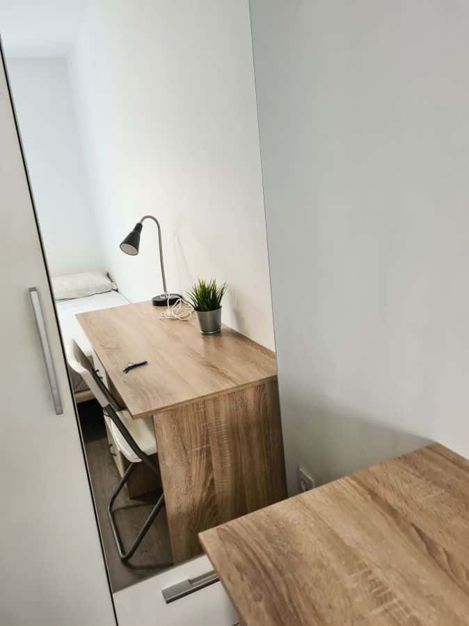 Habitación en piso de 5 habitaciones en Benimaclet