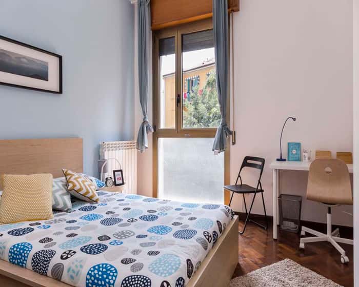 Listing photo thumbnail