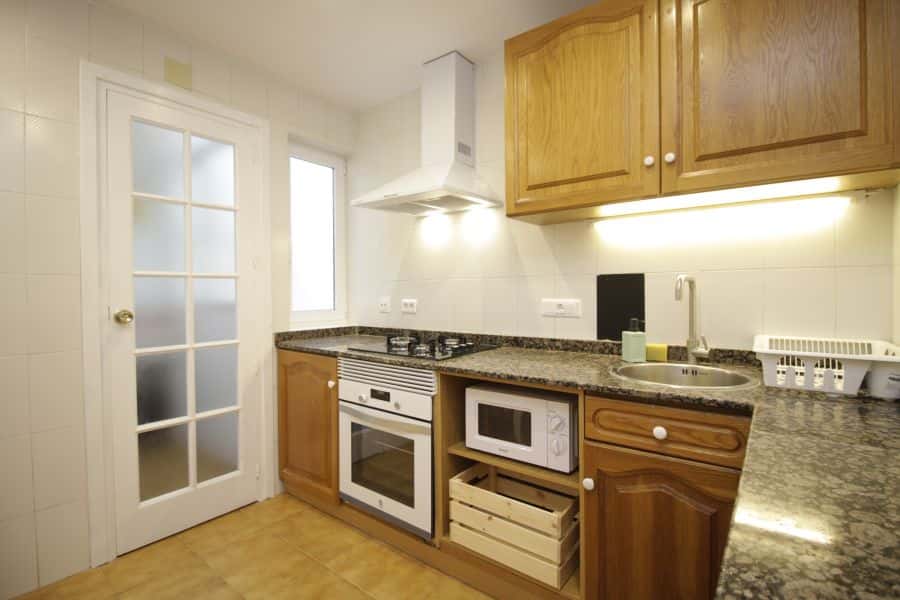 Habitación en piso de 4 habitaciones en Ciutat Vella