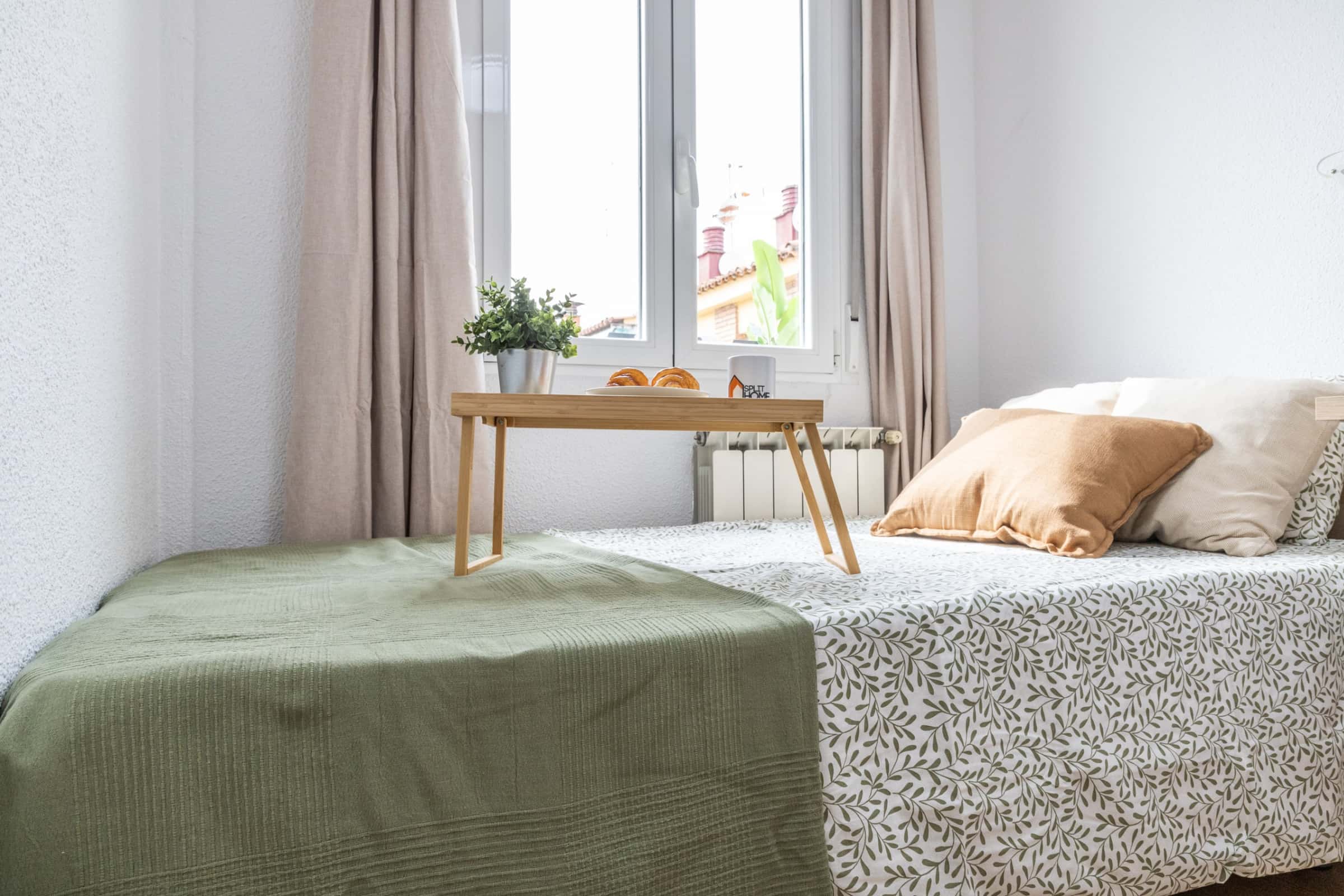 Habitacion privada en calle Santa Eva , Madrid