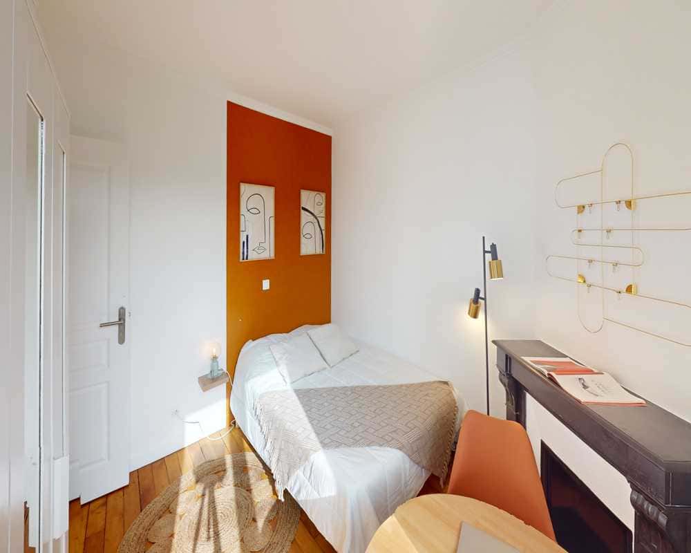 Chambre dans le rue des Cloys