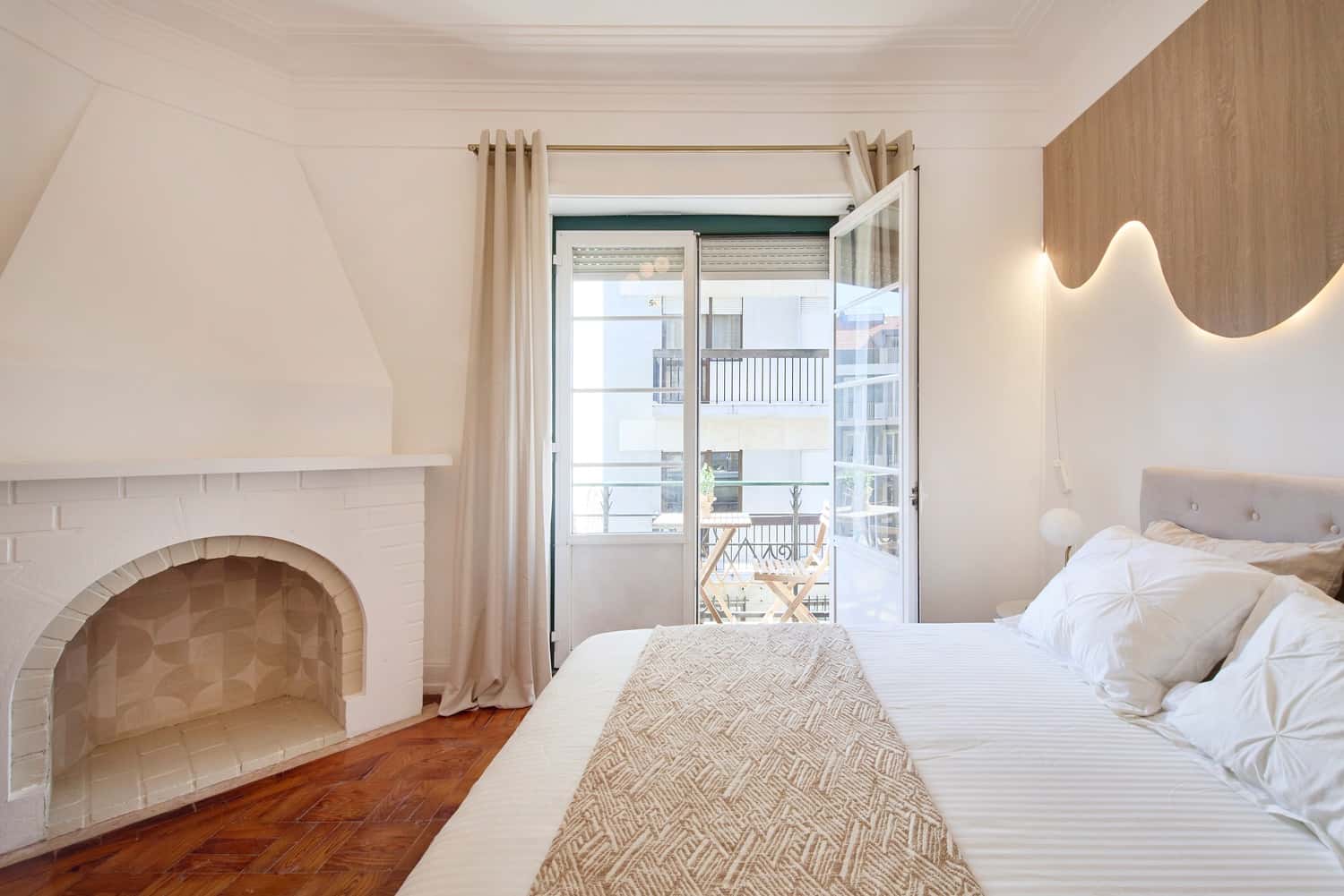 Room 2 - 58. R.da Palmeira 28 3D