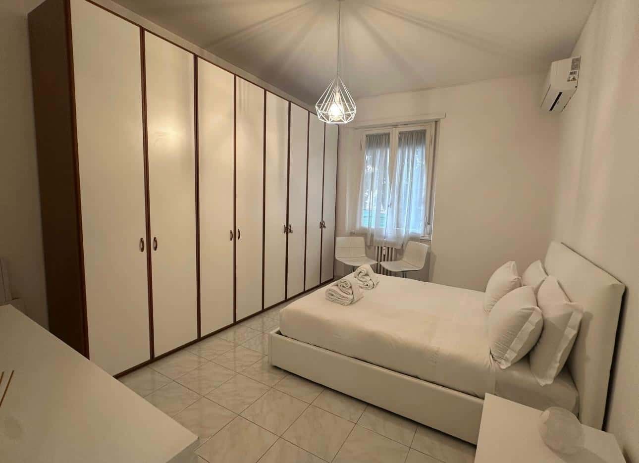 Apartamento em Via Damaso Cerquetti, Roma para 50 m² com 1 quarto
