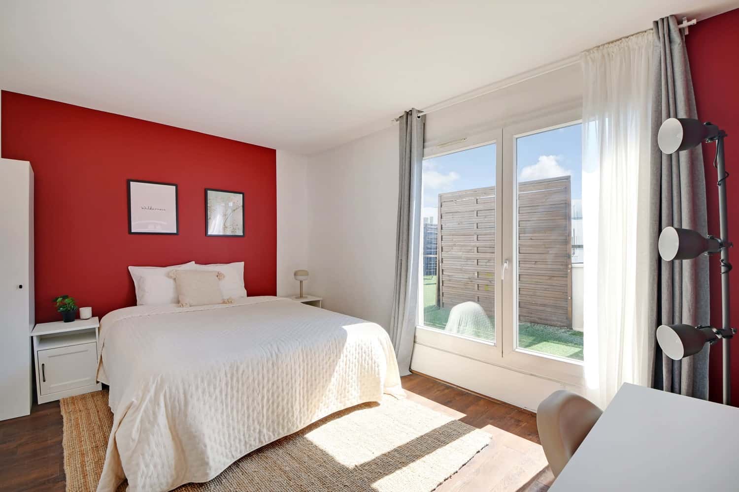 Move into this 18 m² spacious room
