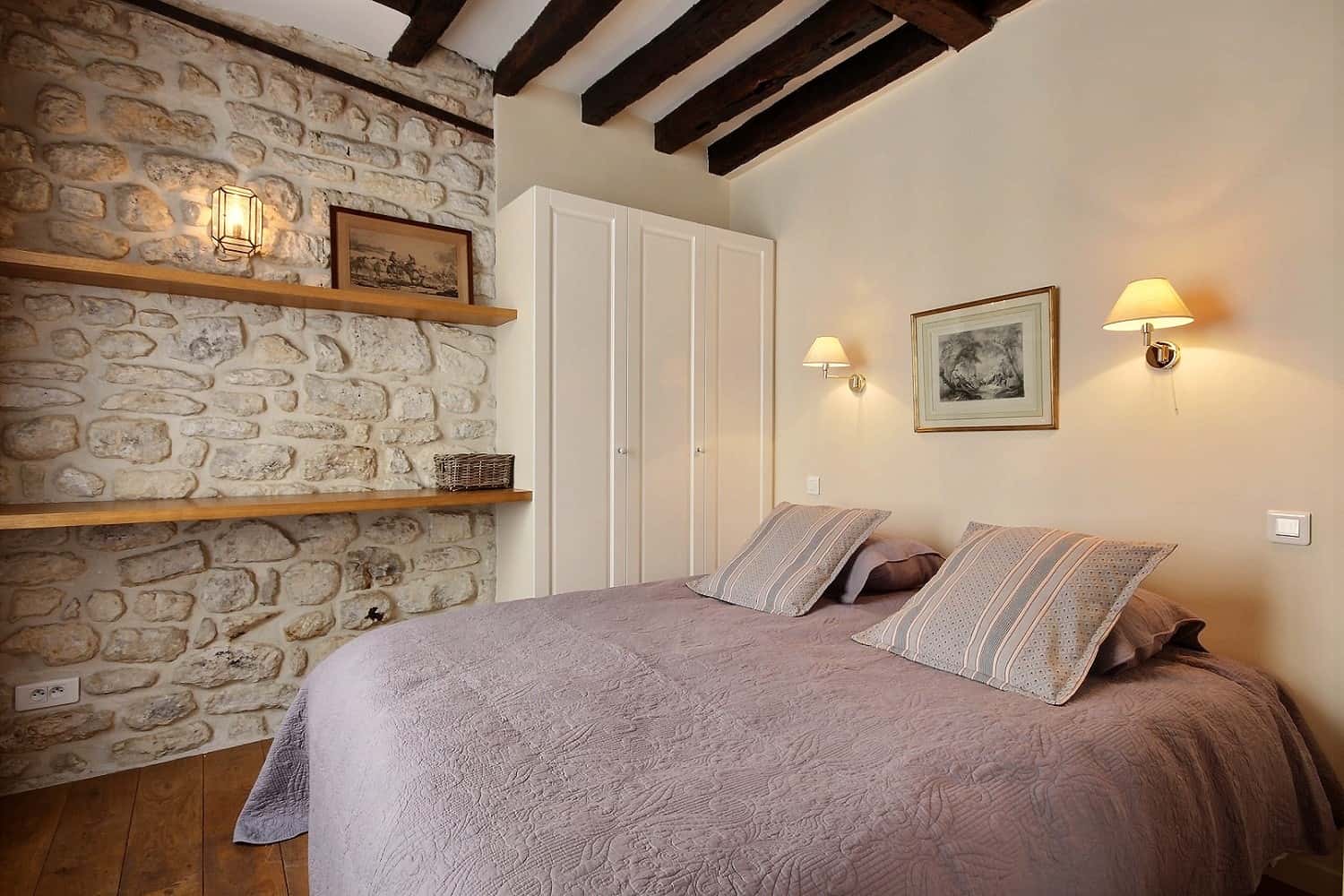 Location Appartement meublé Studio - 18m² - Ile Saint-Louis - Paris