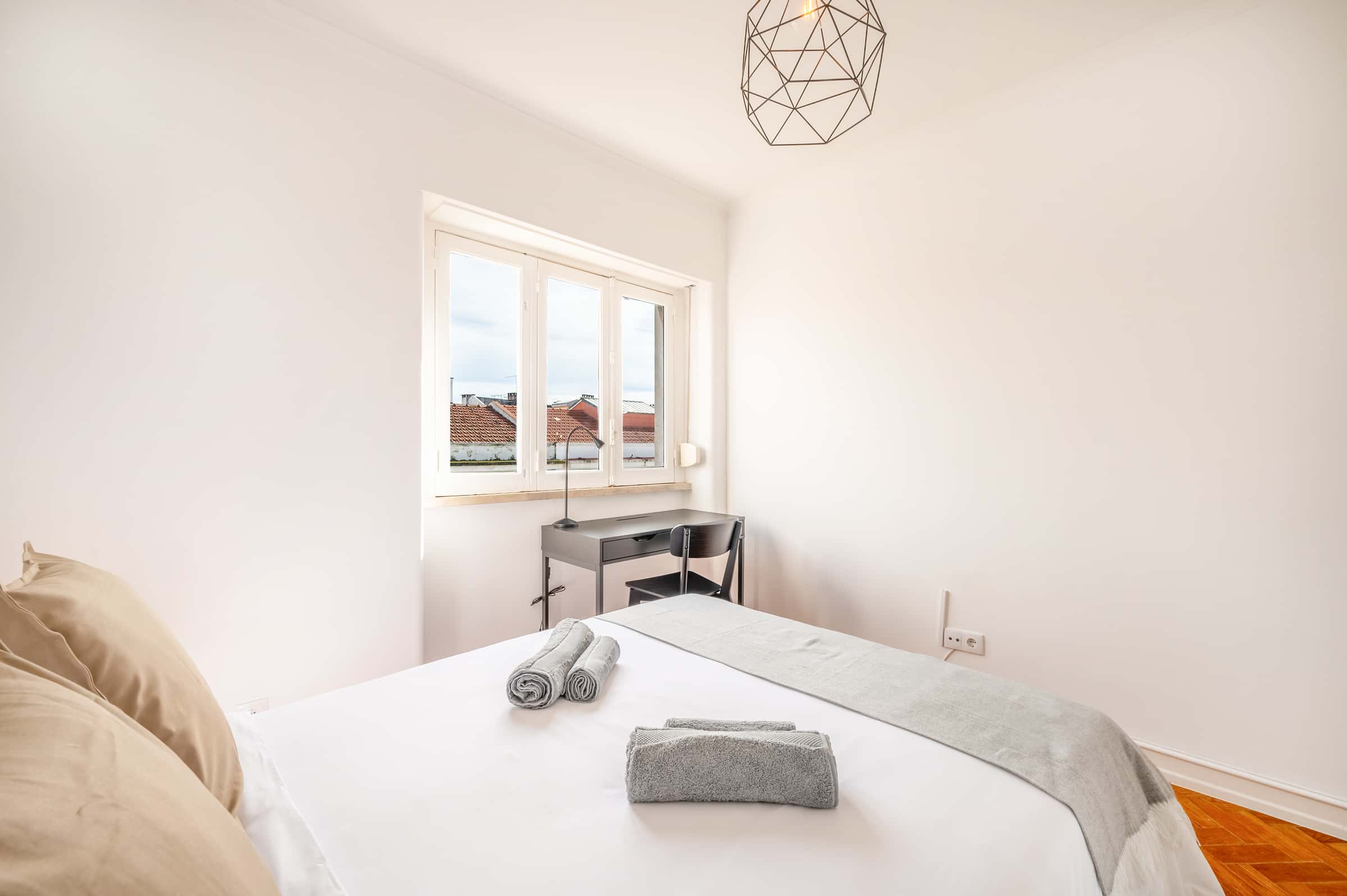 Rua Barão de Sabrosa , - Lisboa, Portugal