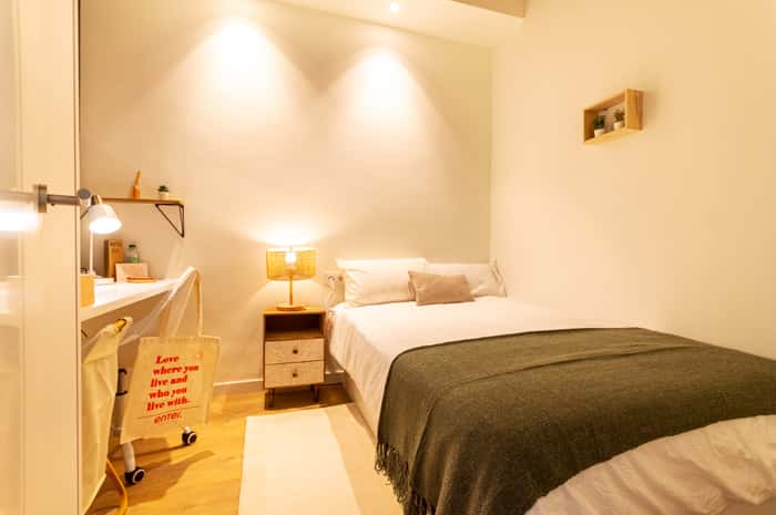 Listing photo thumbnail