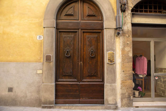 Listing photo thumbnail