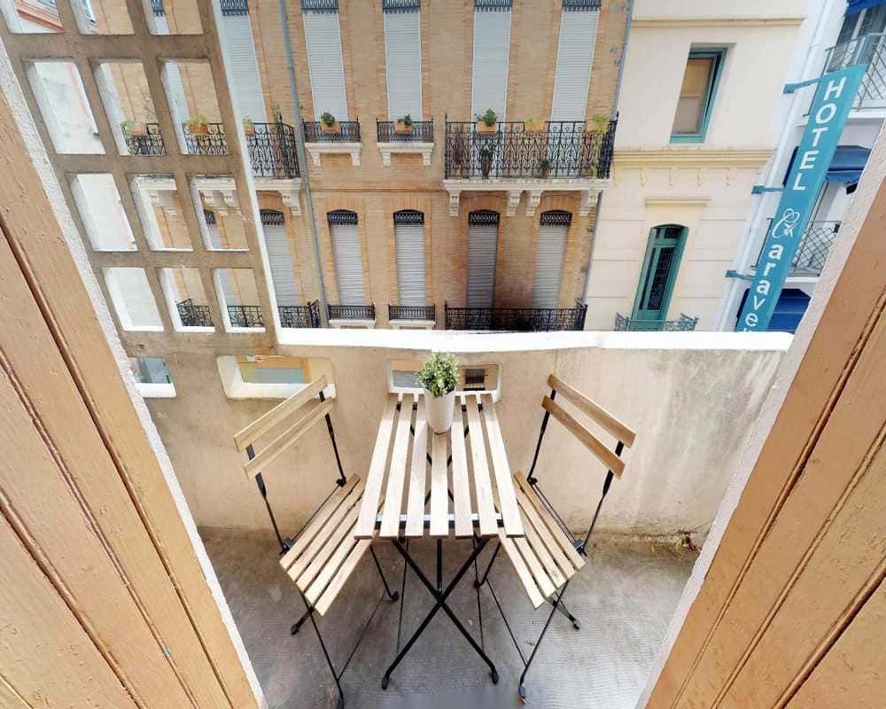 Chambre dans le rue Agathoise