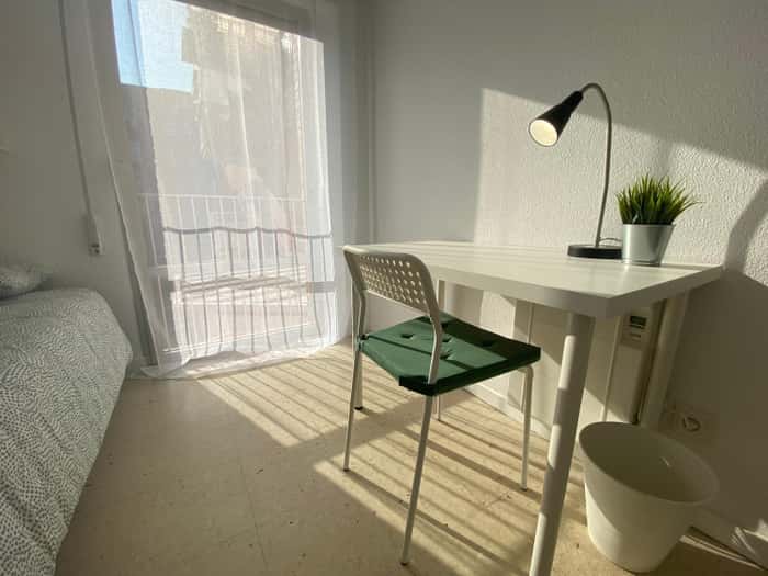 Listing photo thumbnail