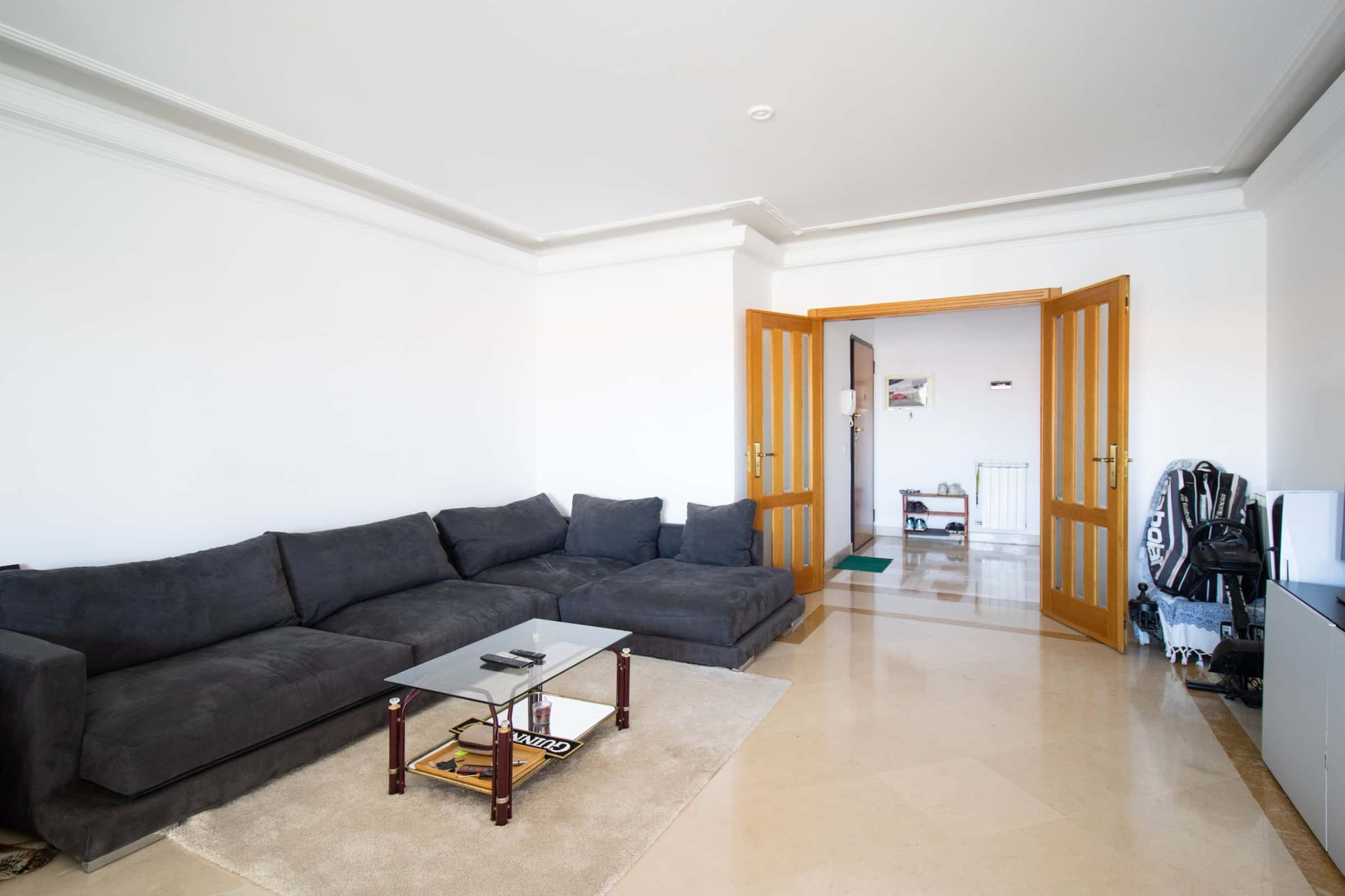 Apartment in Rua Negage, Parede with 134 m² and 2 bedrooms