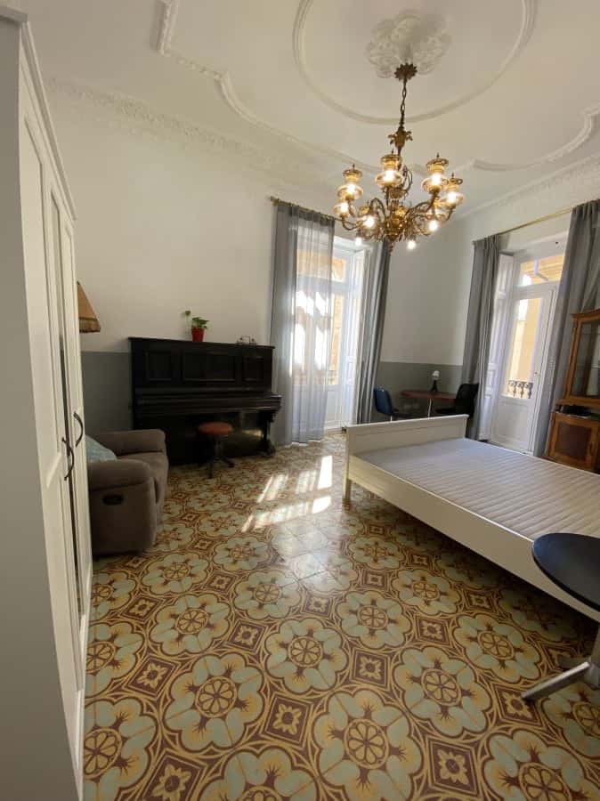 Room in Valencia